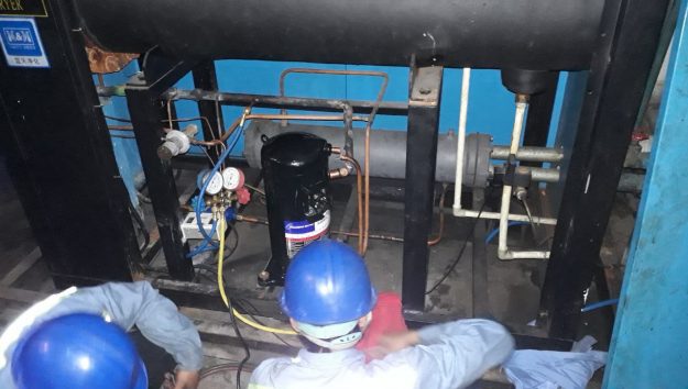 BẢO-TRÌ-SỬA-CHỮA-ĐIỆN-LẠNH-chiller-TẠI-BÌNH-DƯƠNG1 bảo trì hệ thống lạnh chiller tại Bình Dương