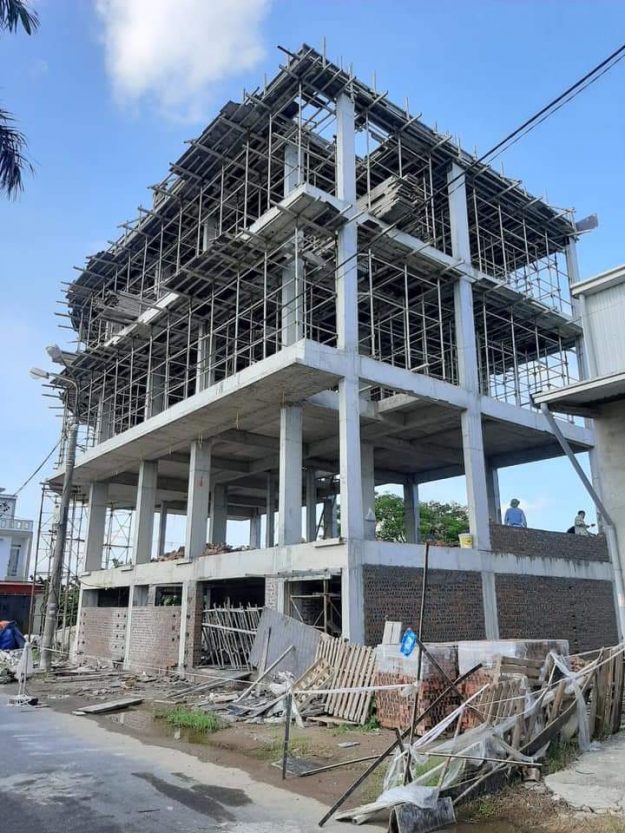 765f993b2496e3c8ba8786 xay-dung-nha-xuong