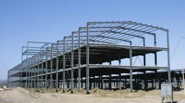 thi-cong-nha-thep-tien-che (4)