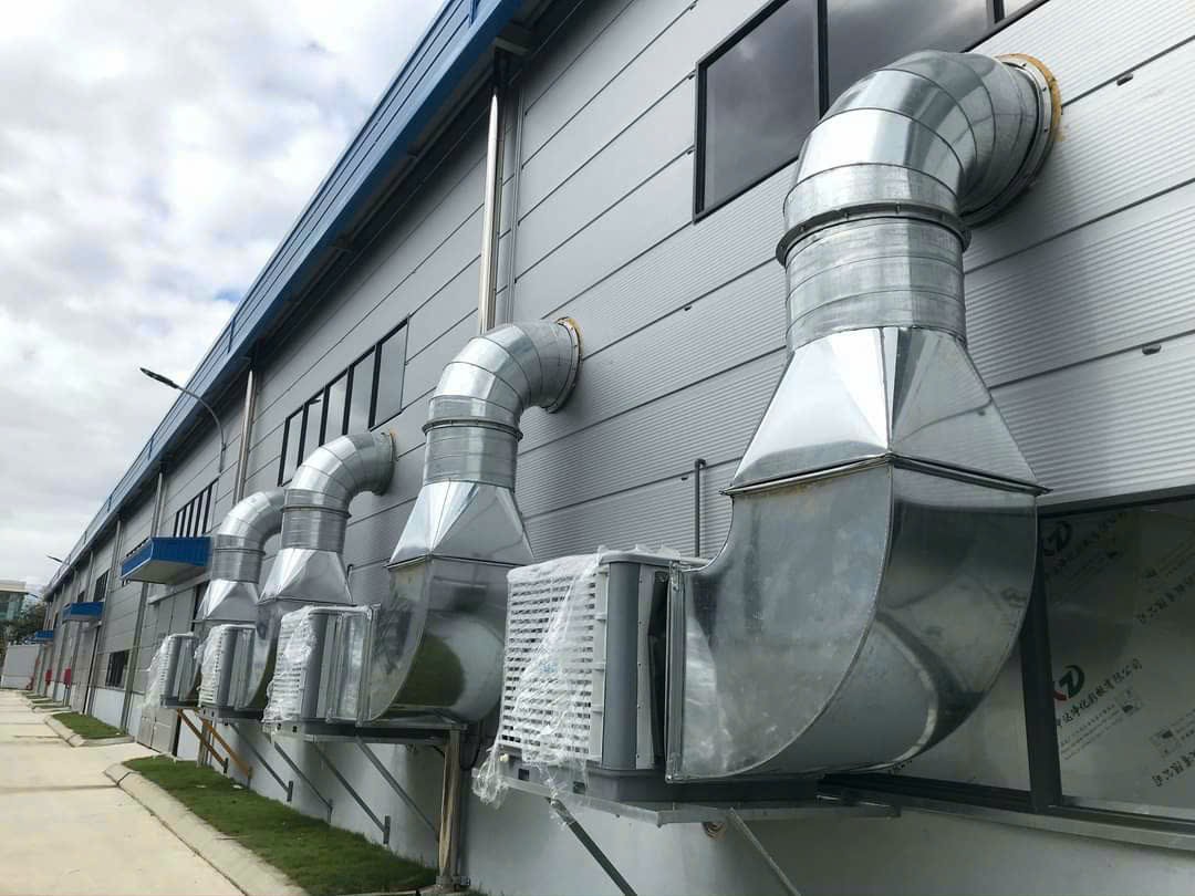 z4673715881723_eda805c5782cd5aa48660f0bb041ca32 Thi Công Hệ Thống Cấp Khí Tươi Nhà Xưởng Tại Bình Dương